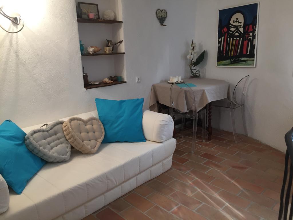 شقة روكوبرُن كاب مارتي  في Casa Aza المظهر الخارجي الصورة